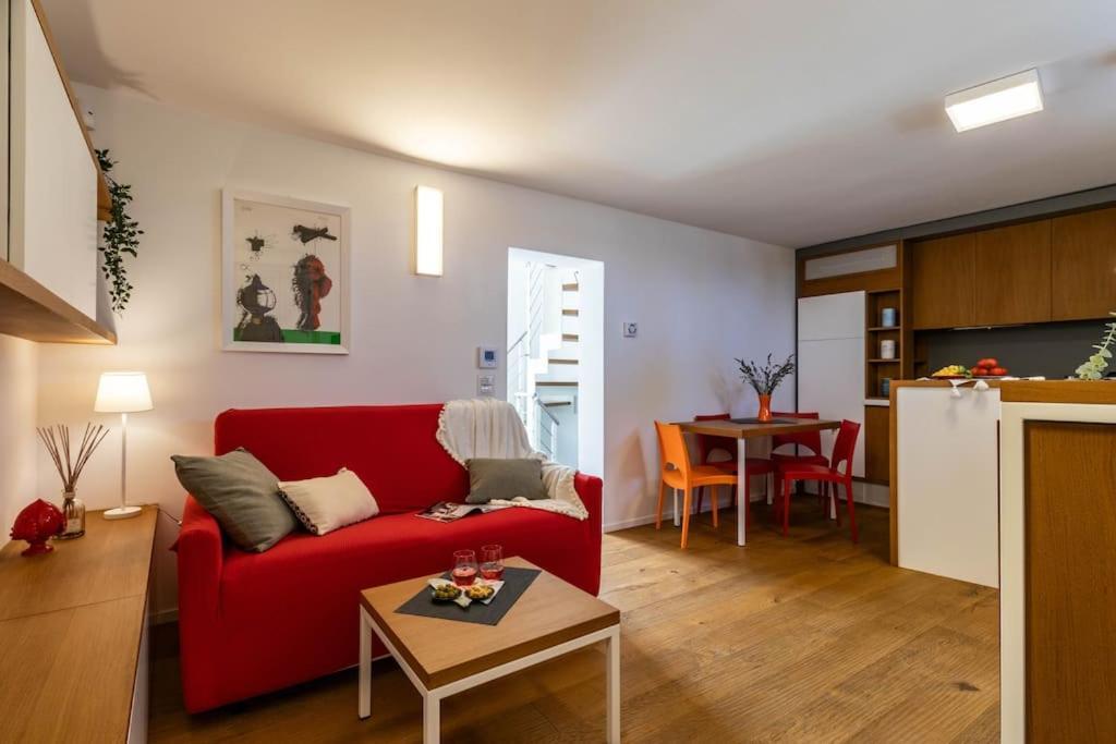 Cconforthotels Appartamento Domus Venezia Бари Экстерьер фото