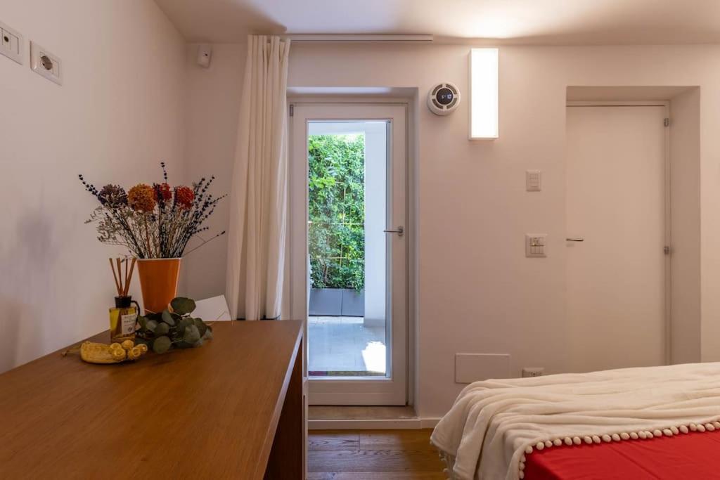 Cconforthotels Appartamento Domus Venezia Бари Экстерьер фото